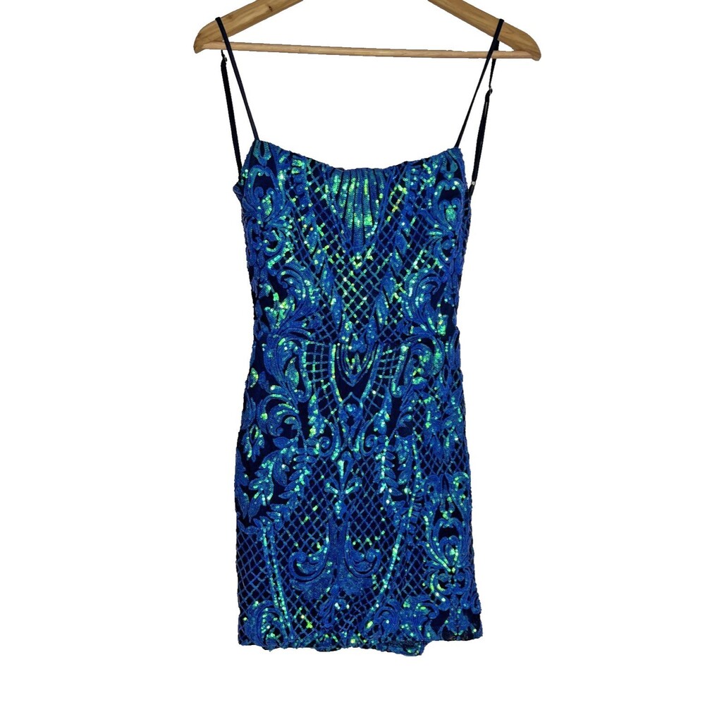 Windsor Kitana V-Neck Lace-Up Sequin Formal Dress Swirl Blue Iridescent Green M